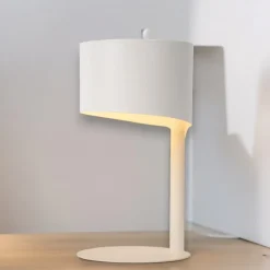 Selezionato da Mazzolaluce Abat jour camera da letto bianca design moderna