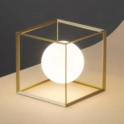 Perenz Illuminazione Abat-jour da comodino cube perenz gabbia oro sfera vetro bianco