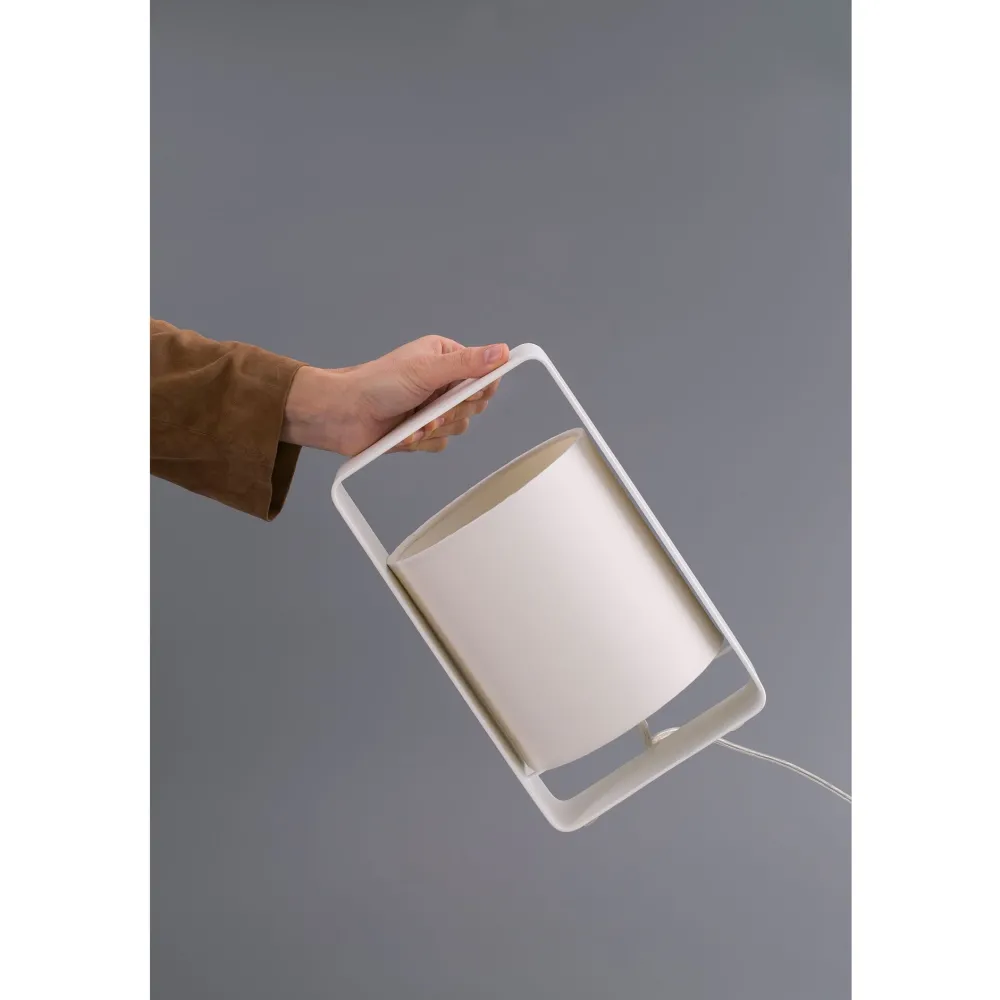 Selezionato da Mazzolaluce Lampada da comodino per camera da letto moderna paralume bianco