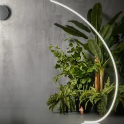 Gea Luce Lampada da terra bianca iole curva moderna led 30w 3000k