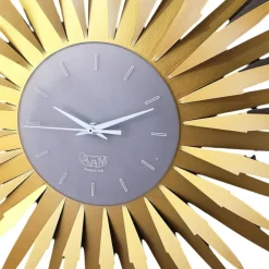 Complementi Selezionati da Mazzolaluce Orologio da parete design moderno bronzo oro